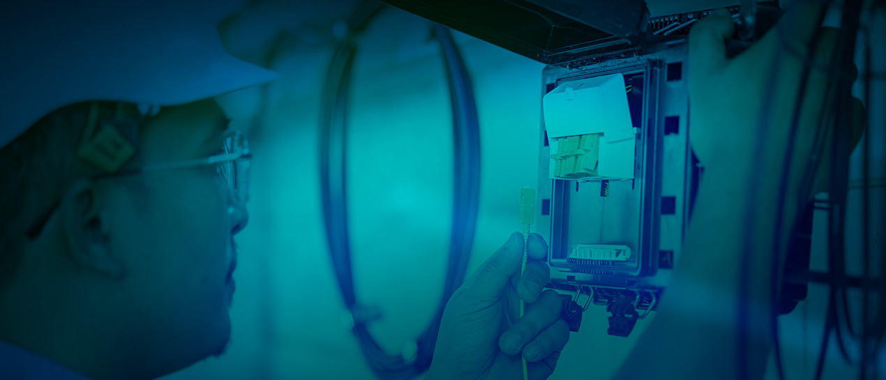 Vérification des connecteurs : est-ce nécessaire lors de l'activation de la FTTH ?