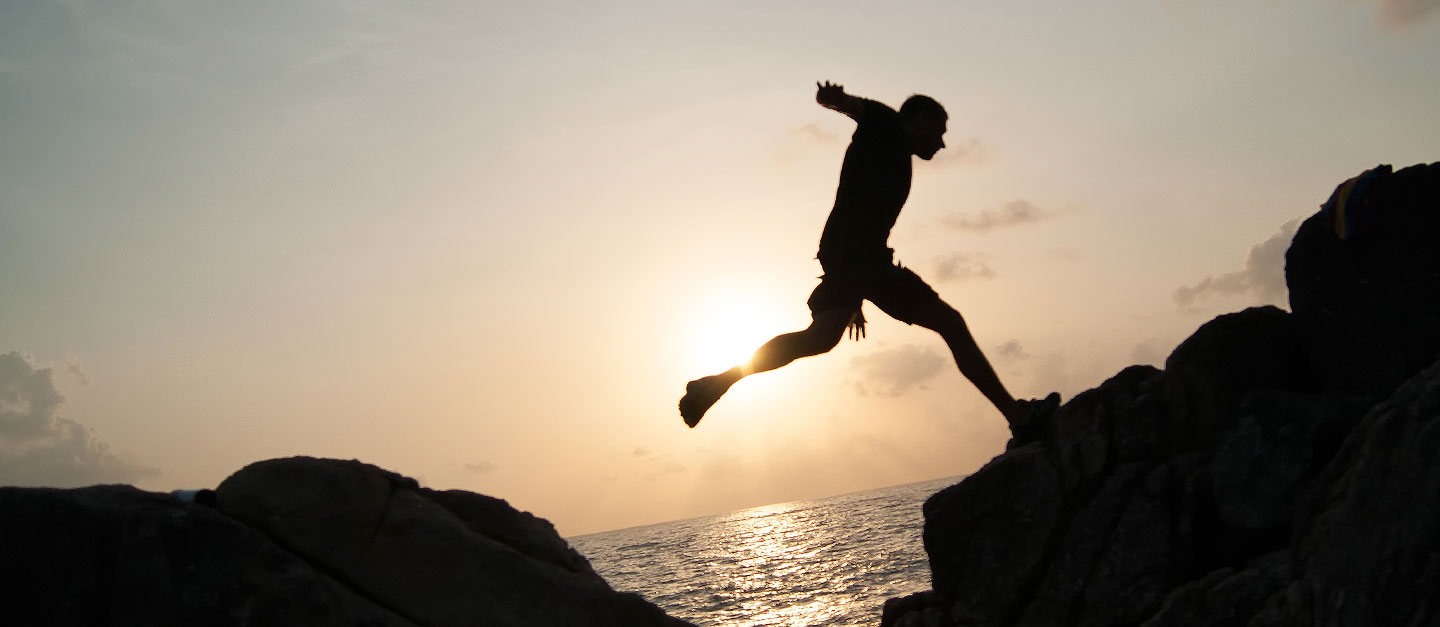 Overcoming Connection Reflectance and Network Failure in the 10G/40G/100G/400G Data Center Migration